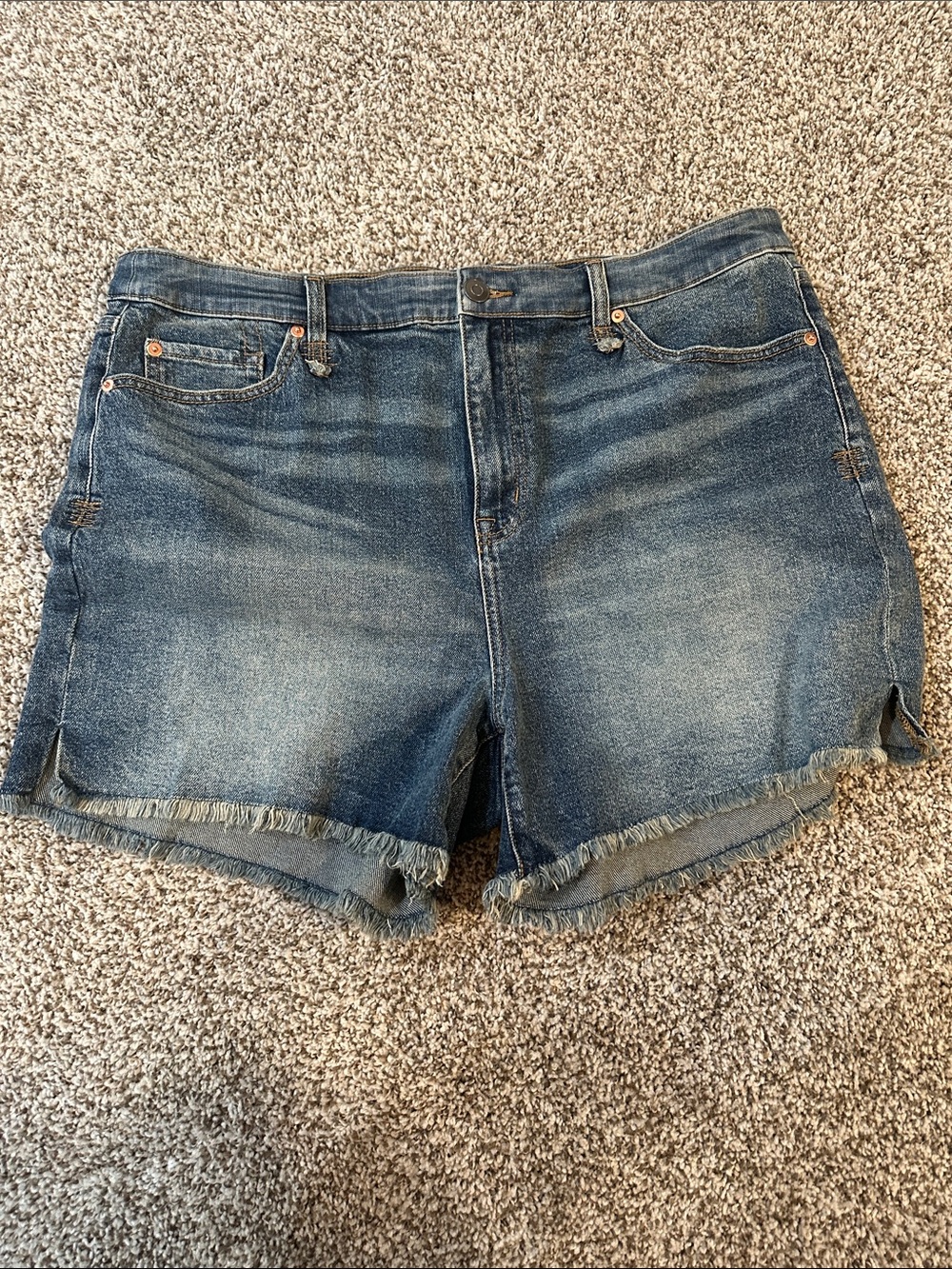 Mid-Rise Women's Distressed Blue Denim Shorts